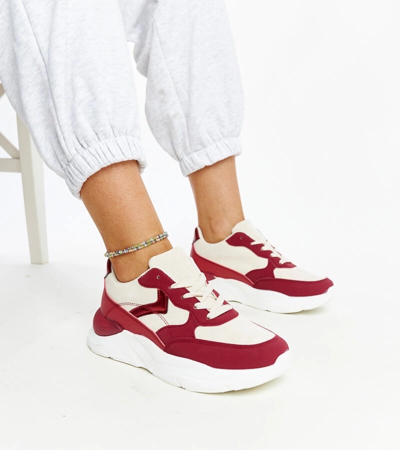 Moteriški ekozomšiniai kedai raudoni su raišteliais – Kedai