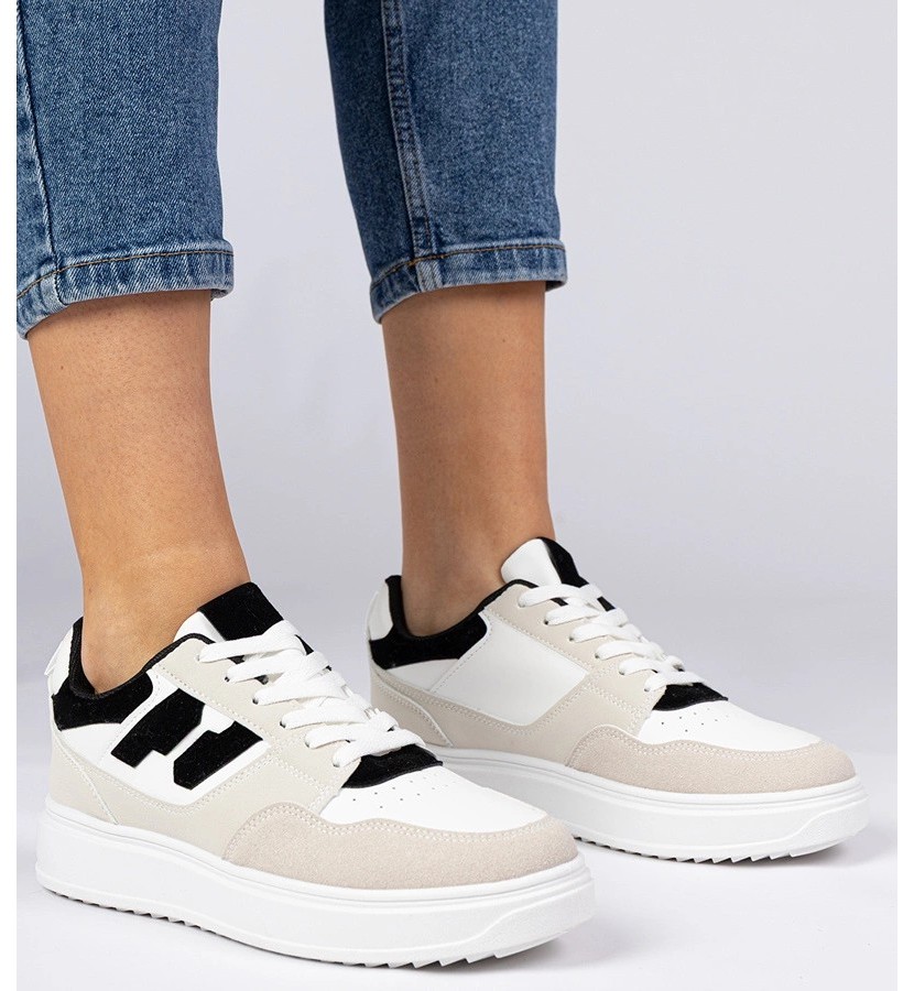 Moteriški kedai balti ant platformos – Kedai