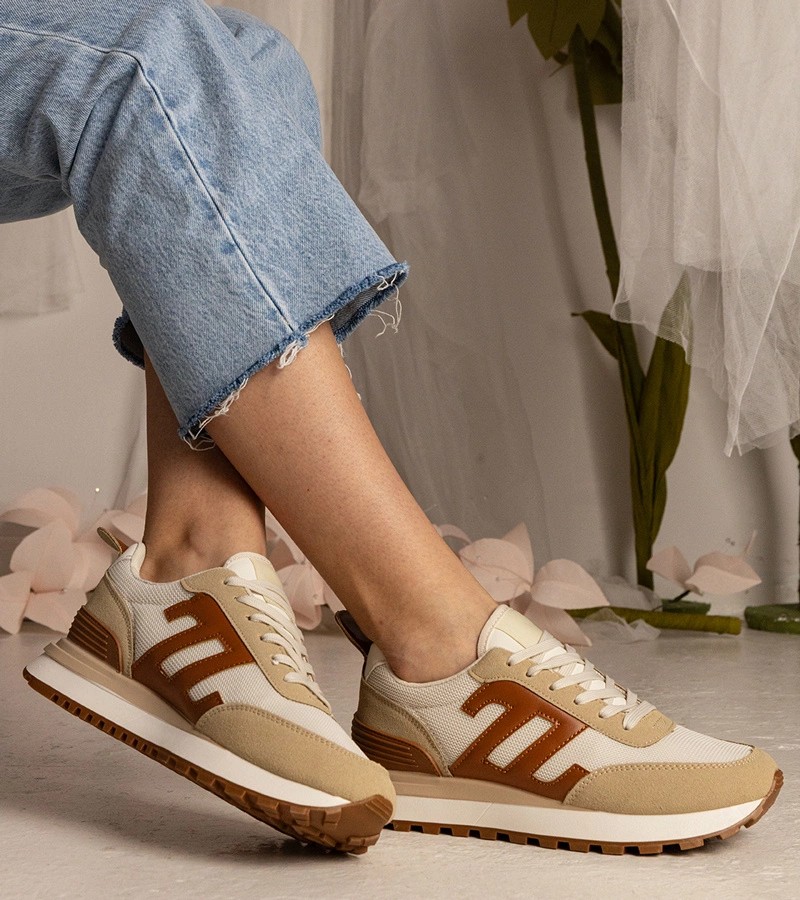 Moteriški ekozomšiniai kedai kreminiai ant platformos – Kedai