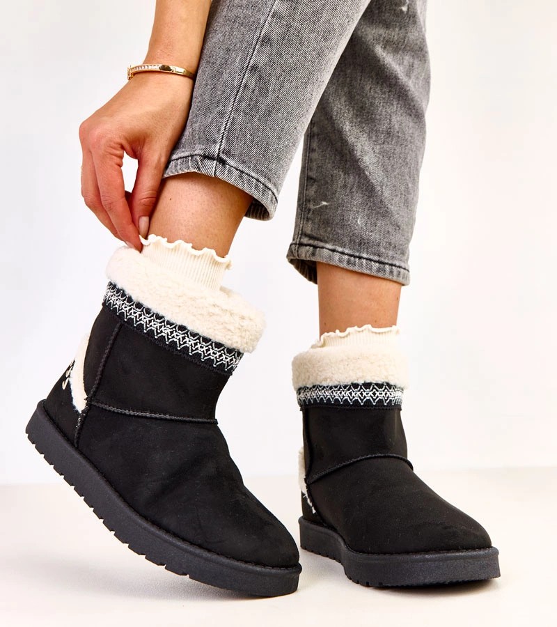Moteriški auliniai juodi iš ekozomšos ant platformos – Auliniai
