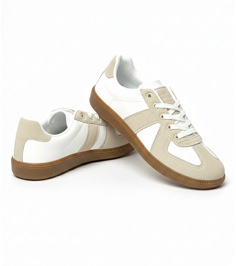 Moteriški odiniai kedai balti su raišteliais – Kedai